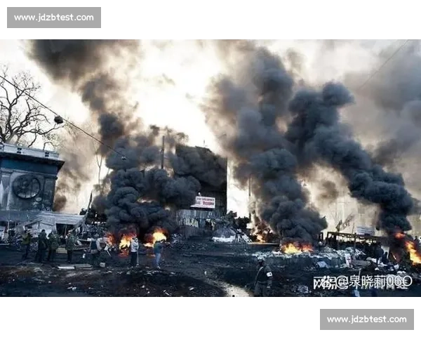 多重矛盾叠加引爆冲突导致现场局势全面失控的深层原因探析